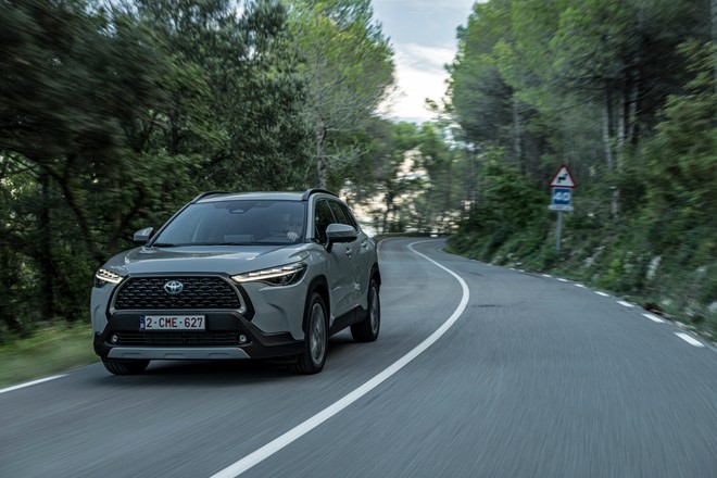 Debutta la nuova Toyota Corolla Full Hybrid da 1,8 Litri. Potenza e sostenibilità di ultima generazione