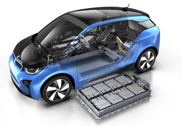 Auto Elettriche: allarme batterie, anche se lievemente danneggiate vanno cambiate